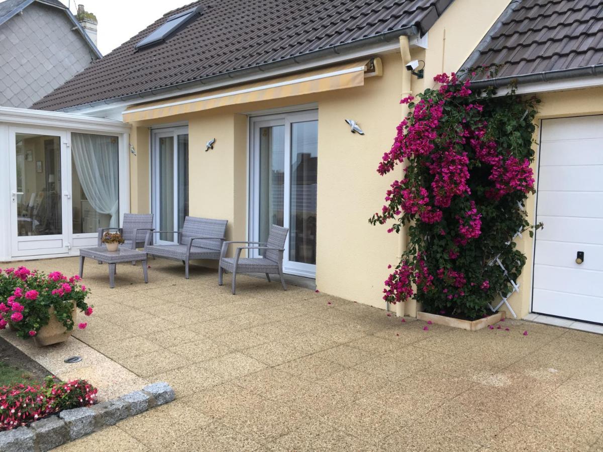 La Maison S'Apelle Le P'Tit Nid Granville Zewnętrze zdjęcie